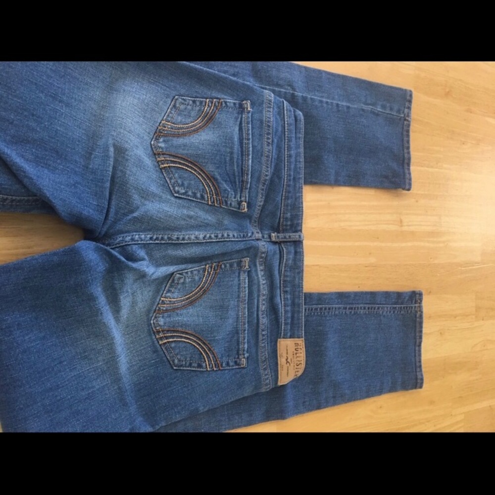 Jeans - Picture 2 of 3